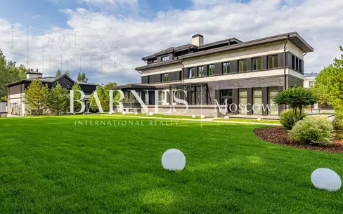 2-этажный коттедж 1 269 м² без отделки