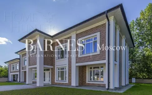 2-этажный коттедж 660 м² с отделкой