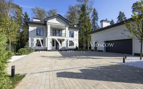 2-этажный коттедж 462 м² с отделкой