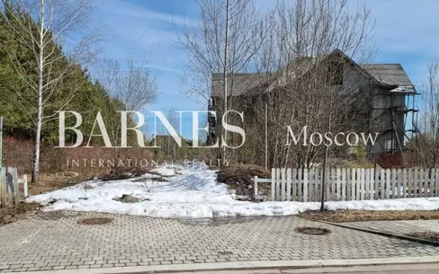 2-этажный коттедж 980 м² без отделки