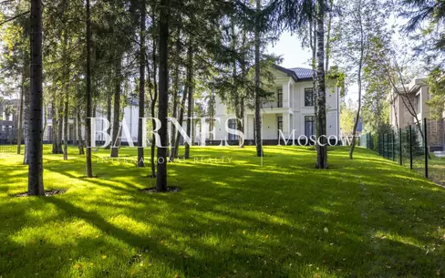 2-этажный коттедж 462 м² с отделкой