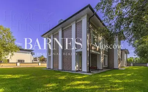 2-этажный коттедж 660 м² с отделкой