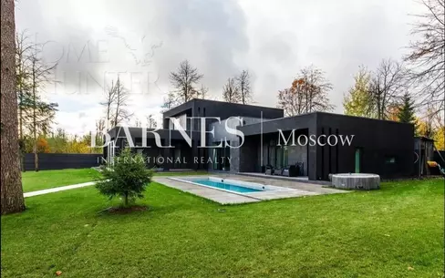 2-этажный коттедж 450 м² с отделкой