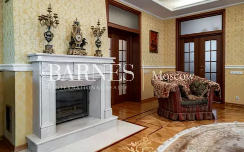 3-этажный коттедж 633 м² с отделкой