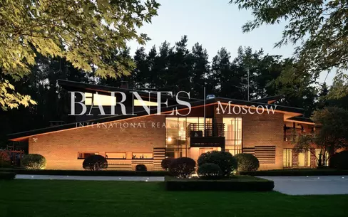 2-этажный коттедж 1 254 м² с отделкой