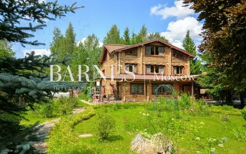 3-этажный коттедж 790 м² с отделкой