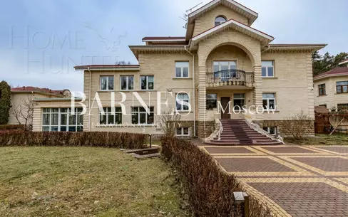 2-этажный коттедж 1 087 м² с отделкой