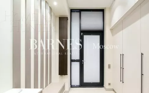 4-этажный таунхаус 278 м² с отделкой