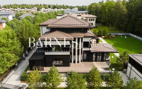 2-этажный коттедж 1 269 м² без отделки