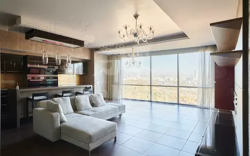 5-КОМН. КВАРТИРА С ОТДЕЛКОЙ 212 М² НА 27 ЭТАЖЕ