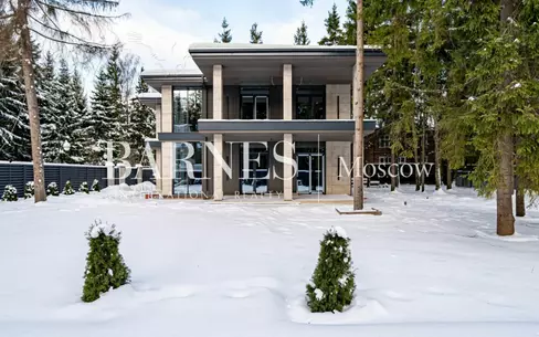 2-этажный коттедж 280 м² без отделки