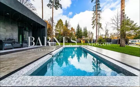 2-этажный коттедж 450 м² с отделкой