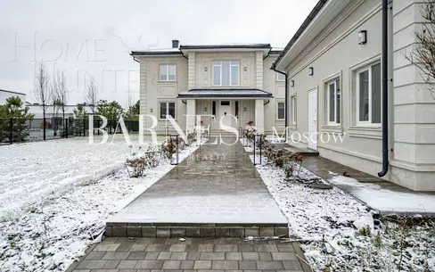 2-этажный коттедж 491 м² с отделкой