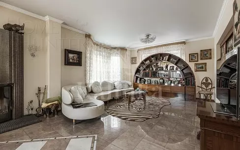 2-этажный коттедж 300 м² с отделкой