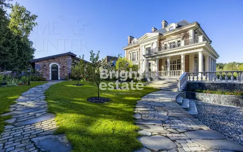 2-этажный коттедж 950 м² без отделки