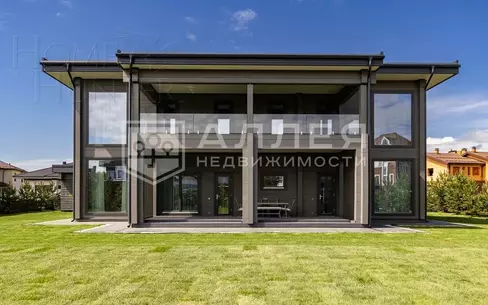 2-этажный коттедж 474 м² с отделкой