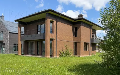 2-этажный коттедж 352.54 м² без отделки