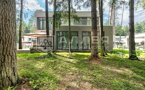 2-этажный коттедж 380 м² с отделкой