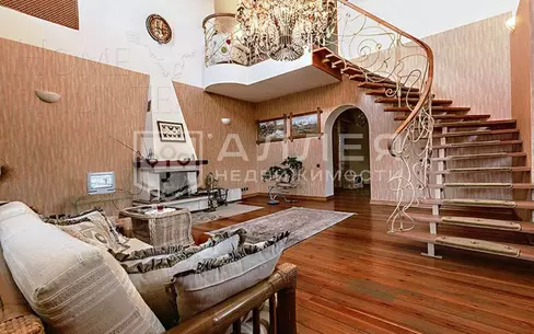 2-этажный коттедж 540 м² с отделкой