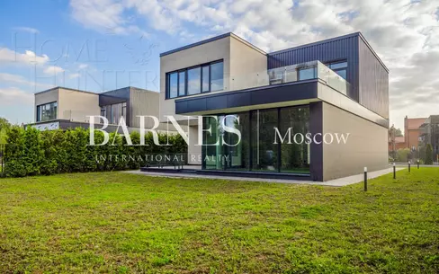 2-этажный коттедж 398.7 м² без отделки