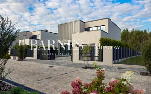 2-этажный коттедж 398.7 м² без отделки