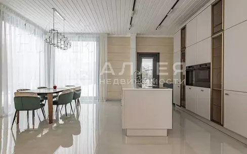 2-этажный коттедж 474 м² с отделкой
