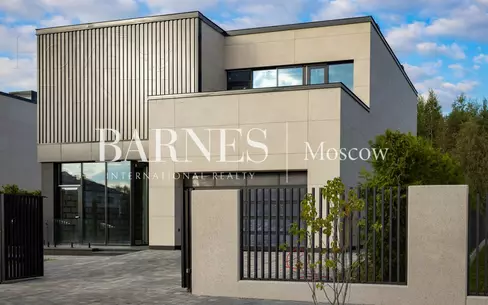 2-этажный коттедж 398.7 м² без отделки