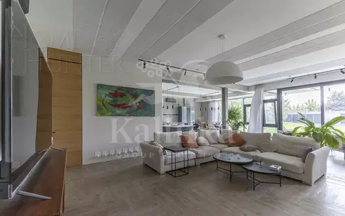 2-этажный коттедж 800 м² с отделкой