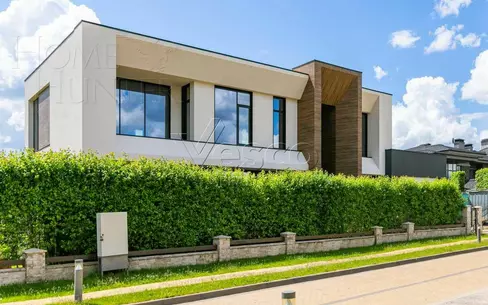 2-этажный коттедж 1 200 м² без отделки