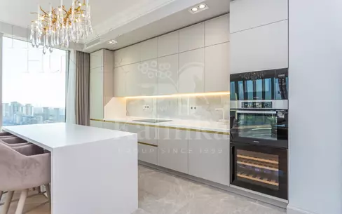 5-КОМН. КВАРТИРА С ОТДЕЛКОЙ 160 М² НА 23 ЭТАЖЕ