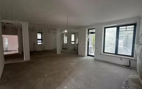2-этажный коттедж 450 м² без отделки