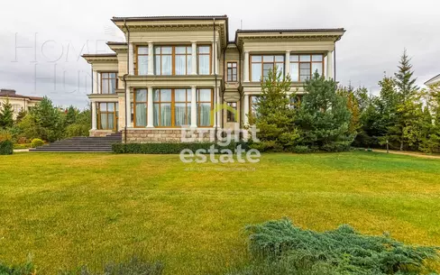 2-этажный коттедж 1 250 м² с отделкой