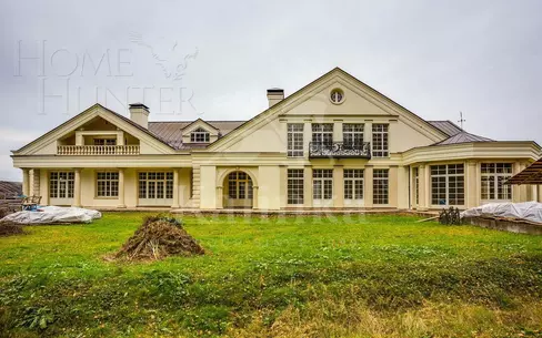 2-этажный коттедж 1 569 м² без отделки