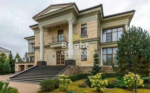 2-этажный коттедж 1 250 м² с отделкой