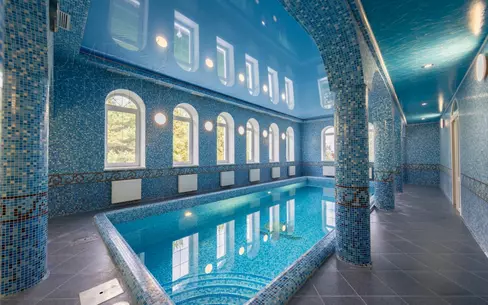 2-этажный коттедж 400 м² с отделкой