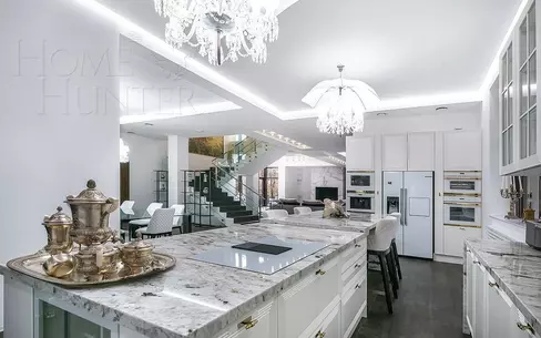 2-этажный коттедж 1 200 м² с отделкой