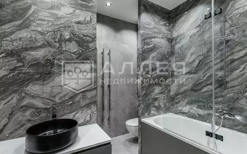 2-этажный коттедж 370 м² с отделкой