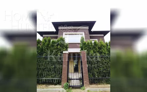 2-этажный коттедж 650 м² без отделки