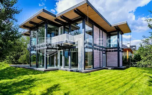 2-этажный коттедж 350 м² с отделкой