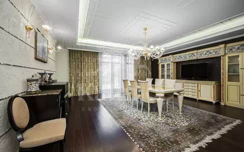 2-этажный коттедж 528 м² с отделкой