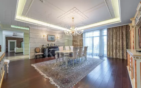 2-этажный коттедж 528 м² с отделкой