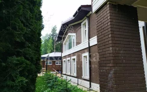 2-этажный коттедж 650 м² без отделки
