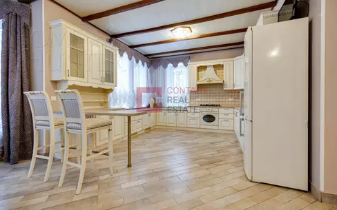 3-этажный коттедж 400 м² с отделкой