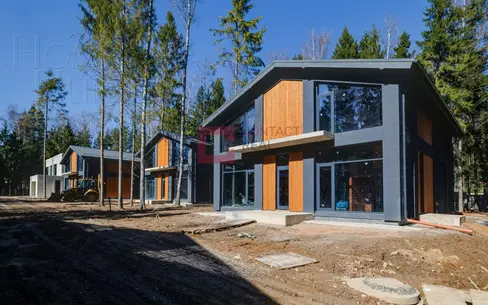 2-этажный коттедж 306 м² без отделки