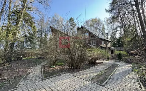 2-этажный коттедж 500 м² с отделкой