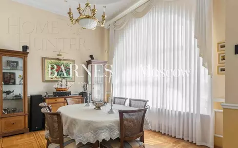 5-КОМН. КВАРТИРА С ОТДЕЛКОЙ 220 М² НА 4 ЭТАЖЕ