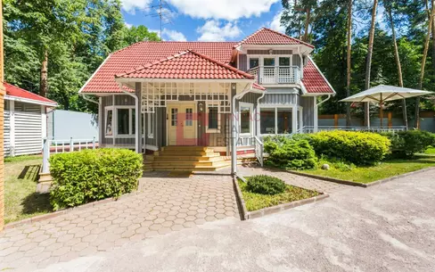 2-этажный коттедж 207.8 м² с отделкой