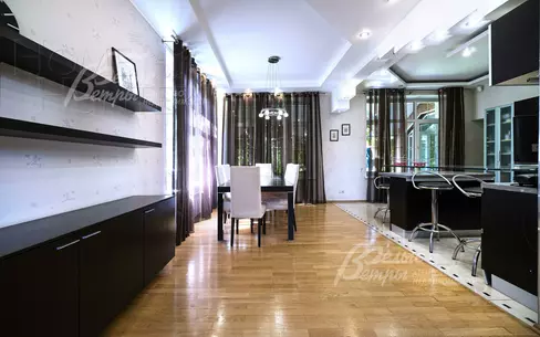 2-этажный коттедж 461 м² с отделкой