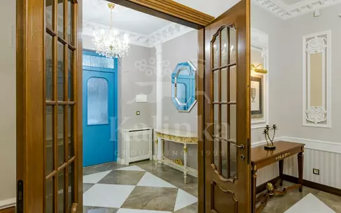 2-этажный коттедж 687 м² с отделкой