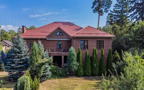 2-этажный коттедж 699.6 м² с отделкой